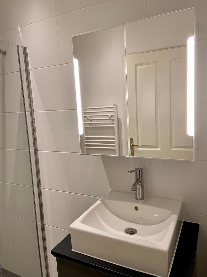 Lion'S Rooms N Apartments Відень Екстер'єр фото