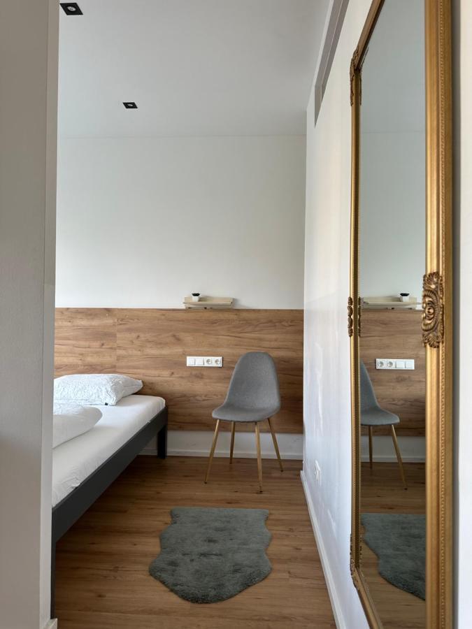 Lion'S Rooms N Apartments Відень Екстер'єр фото
