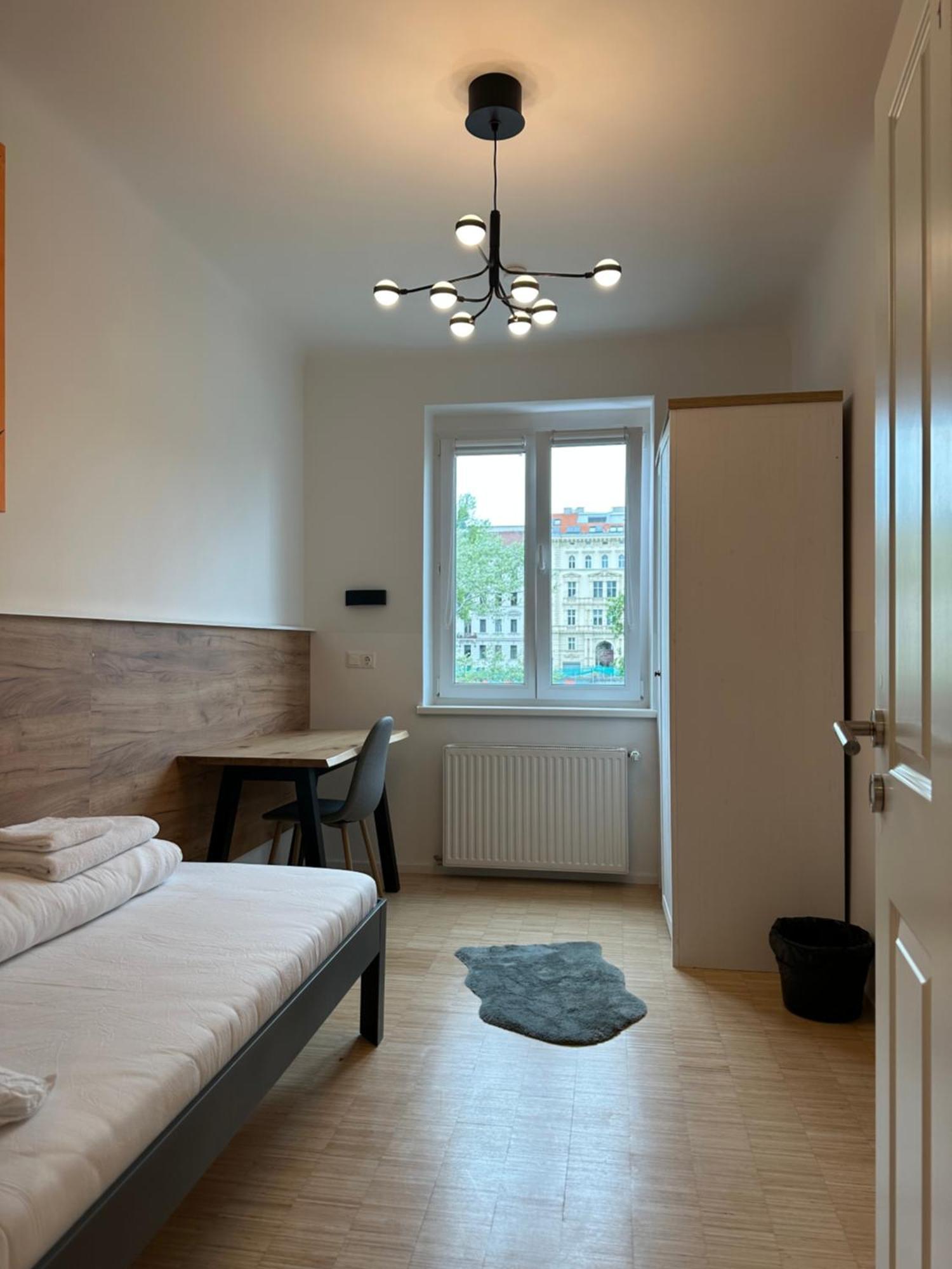 Lion'S Rooms N Apartments Відень Екстер'єр фото